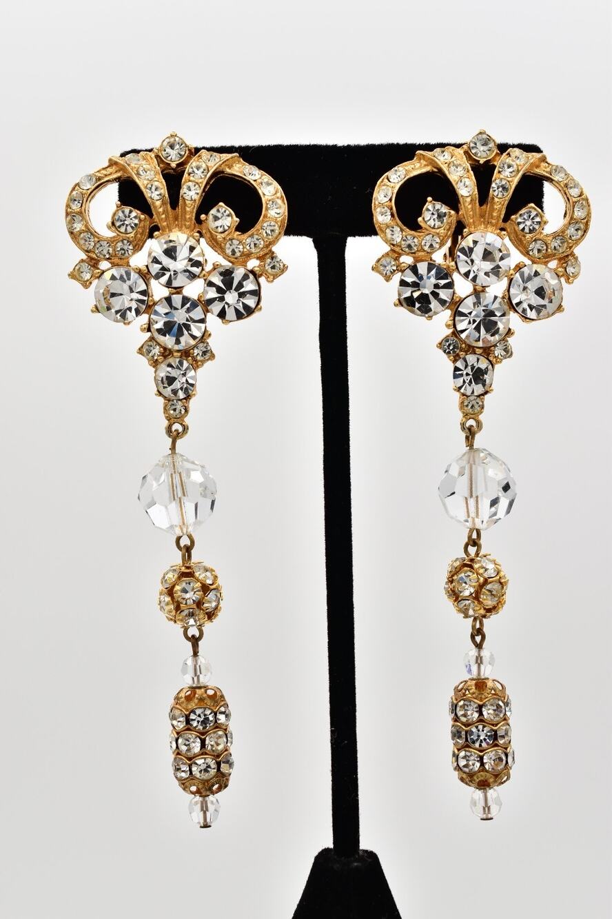 Tara Vintage Rhinestone Crystal Long Drop Clip On Earrings Gold Statement BinBK